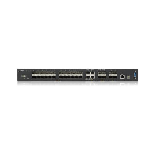 XGS4600-32 - Switch Managed L3 Stackable, 24 porte Gigabit + 4 porte Combo Gigabit + 4 porte 10G SFP+ - Stack Fisico 10GbE di max 4 switch, alimentazione ridondata, Static/Dynamic