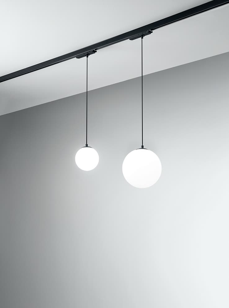 Sospensione in vetro opale Binario d.23cm bianco opaco cavo tessuto bianco LED 24W 3000K CRI?82 220-240V 1680Lm